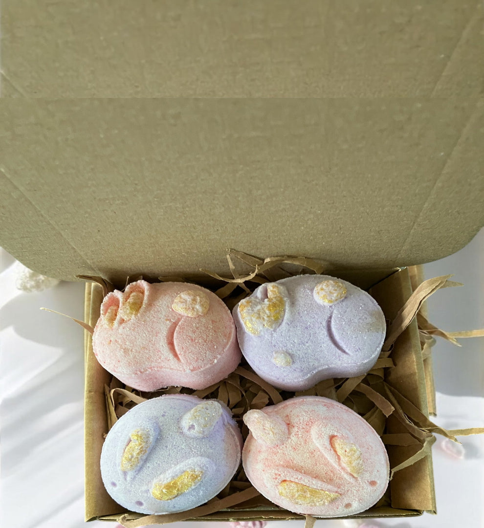 Bunny Bath Bomb Box in Strawberry Mallow and Parma Violet Fragrances-1