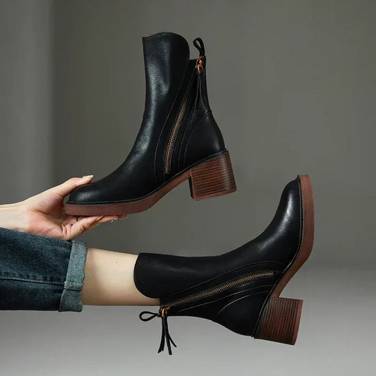 Elegant boots-0