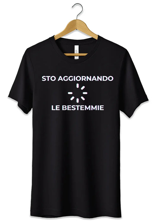 T-Shirt Maglietta Sto Aggiornando le Bestemmie Frase Divertente-0